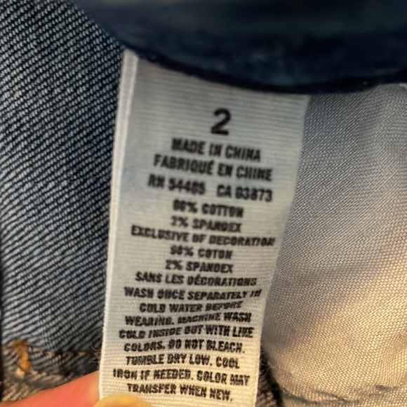 American eagle stretch shorts size 2 - Picture 3 of 5